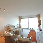 In Het Zoute With Sea Views Апартаменты