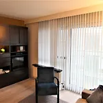Апартаменты In Het Zoute With Sea Views *