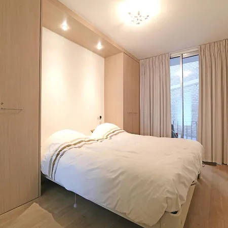 Appartement In Het Zoute With Sea Views