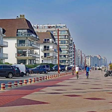 In Het Zoute With Sea Views Апартаменты Кнокке-Хейст