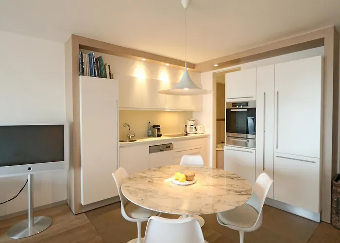 In Het Zoute With Sea Views *